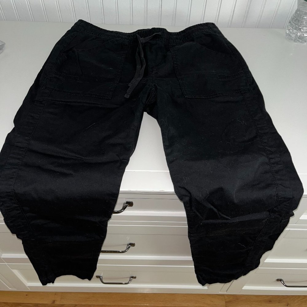 black trouser pants, never worn, brand new